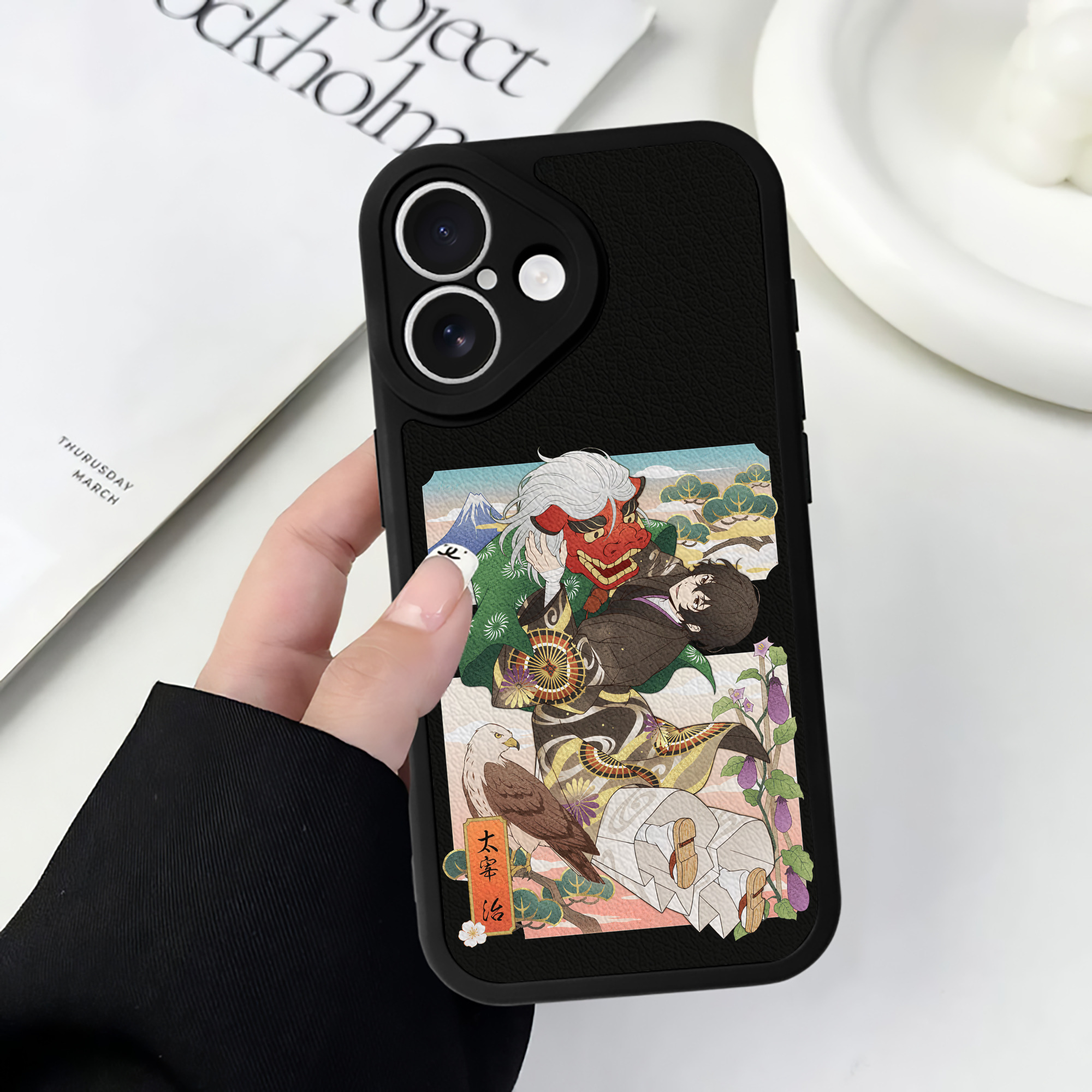 （画像用） 文豪ストレイドッグス Bungo Stray Dogs 【iPhone 16シリーズ対応】シリコンスマホケース（レザー調） 材質：シリコン